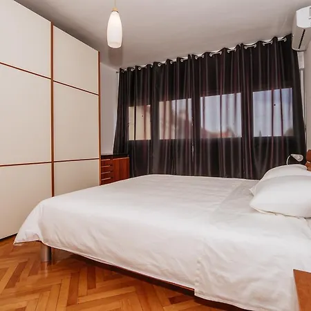Marina Bay Apartment Zadar